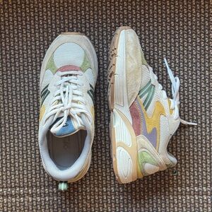 Colorful Hoff dad sneakers